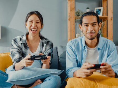 The Adventurer’s Guide to Gamer Dating